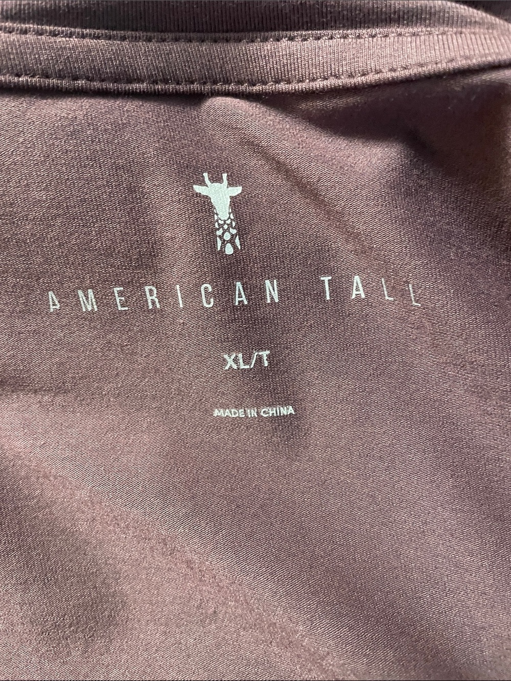 American Tall vneck tee - Picture 5 of 6